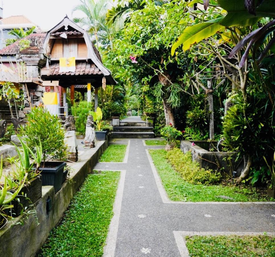 우붓 Matahari House B&B 외부 사진